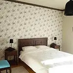 Vissinokipos - Biker Friendly - Motorradhotel بيت ضيافة كاستوريا