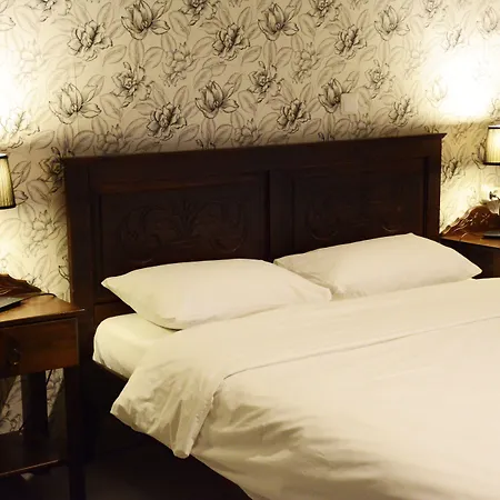 Vissinokipos - Biker Friendly - Motorradhotel Vendégház