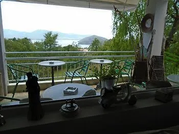 Guest house Vissinokipos - Biker Friendly - Motorradhotel Kastoria