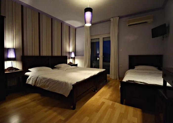 Vissinokipos - Biker Friendly - Motorradhotel Penzion