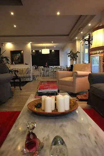 Vissinokipos - Biker Friendly - Motorradhotel Penzion Kastoria